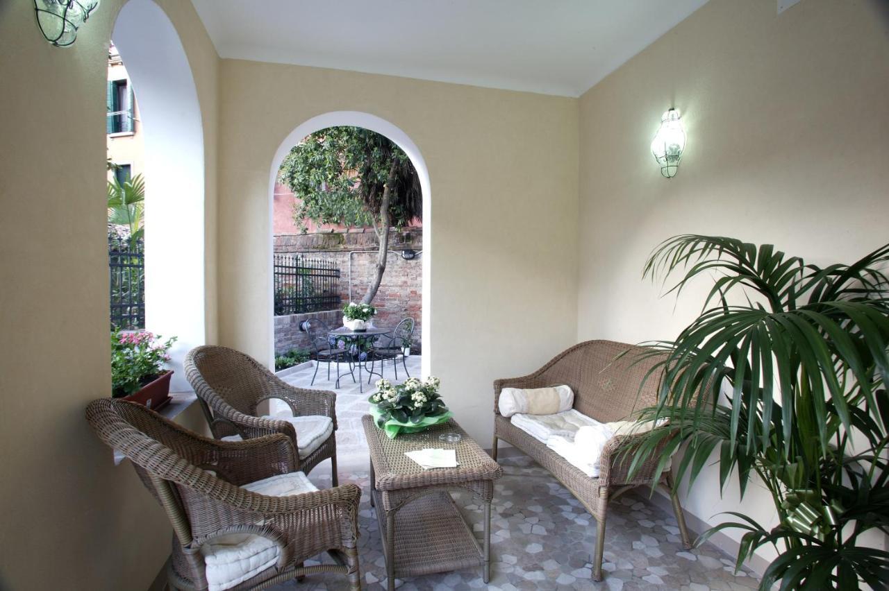 Bed and Breakfast Ca' San Rocco Venedig Exterior foto